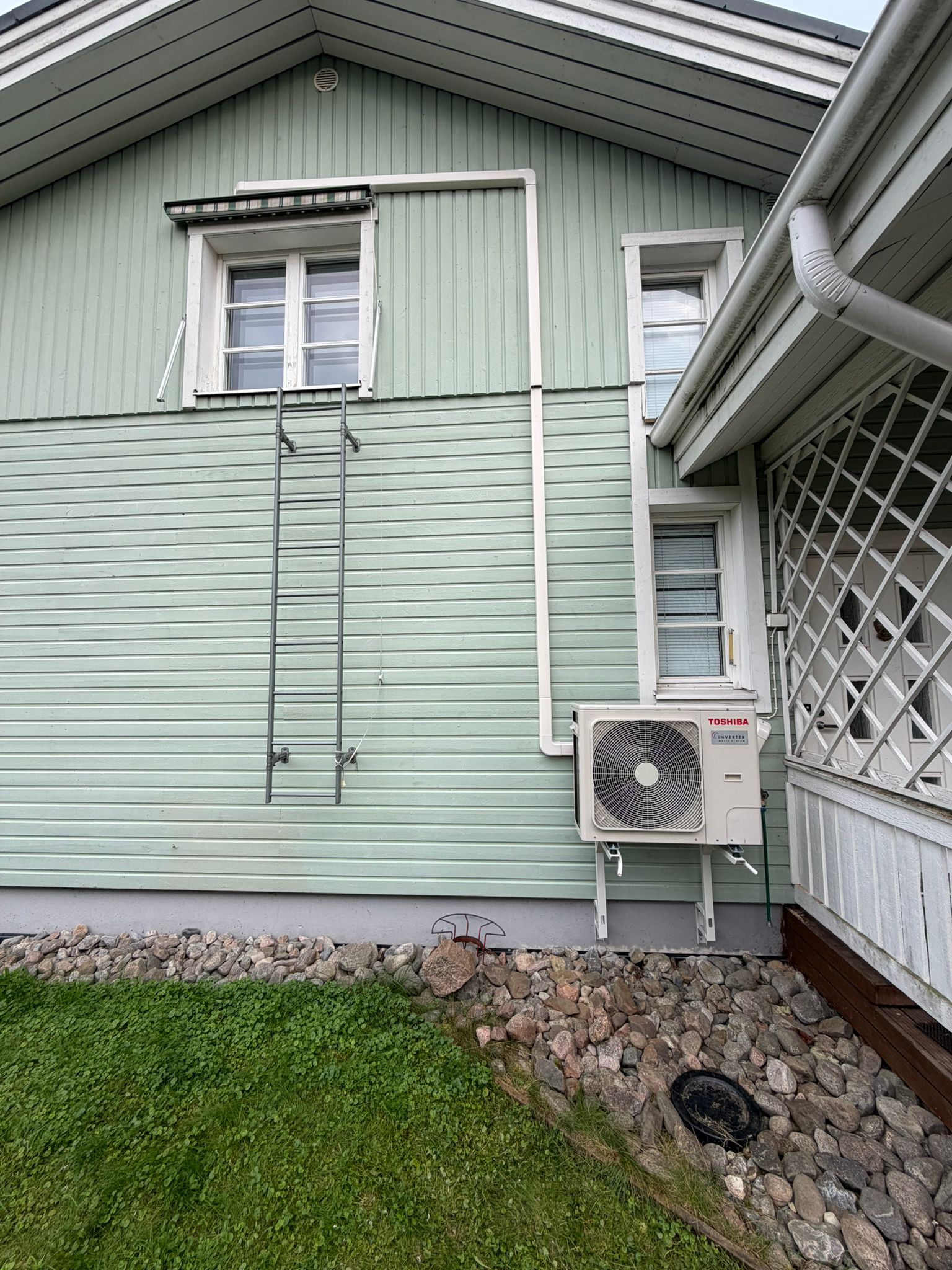 Toshiba Nordic Multi kahdella Polar-sisäyksiköllä Toppilassa Oulussa